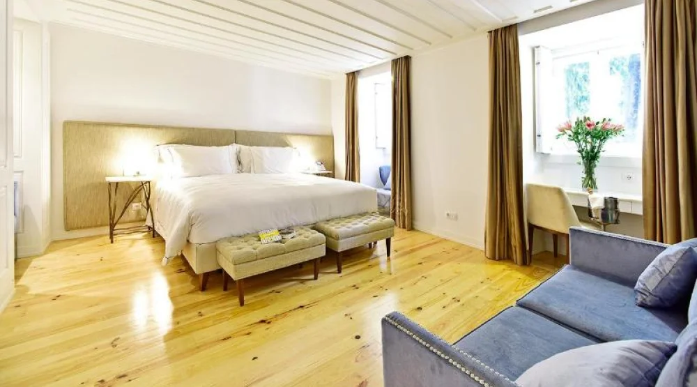 Superior King Room at Santiago De Alfama Boutique Hotel