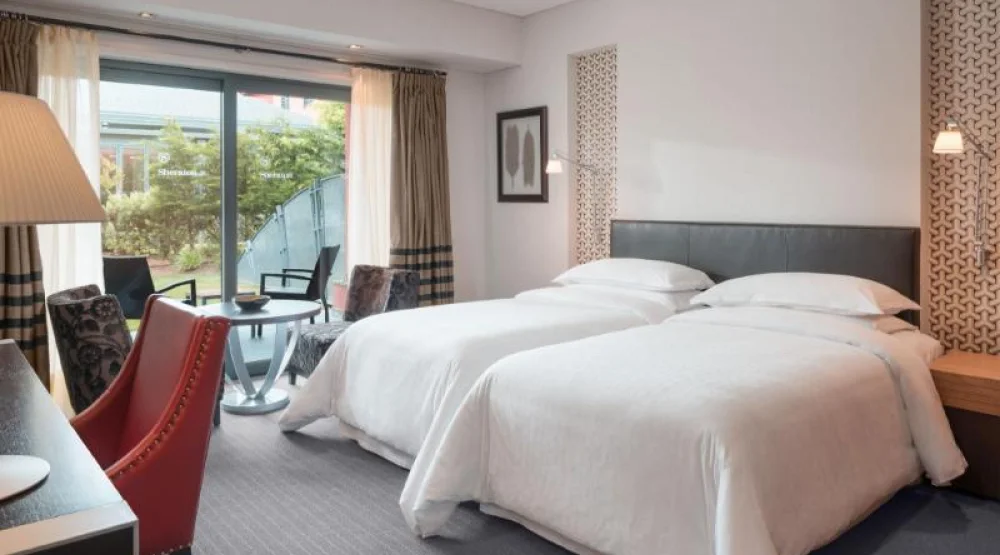 Premium Deluxe Room, Guest Room, Two Twin, Resort View at Sheraton Cascais Resort