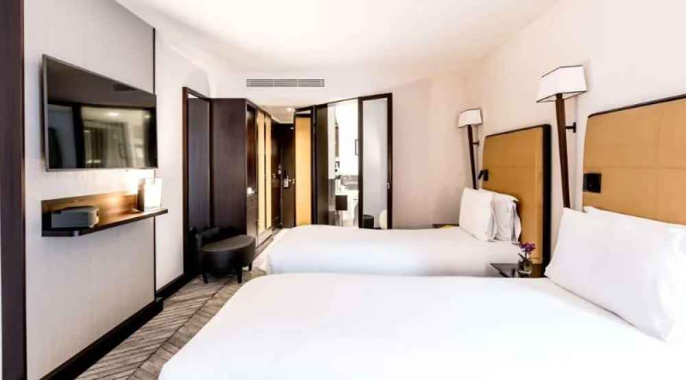 Luxury Room Twin Bed at Sofitel Lisbon Liberdade