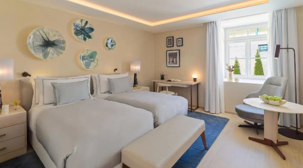 Deluxe Double Room at The One Palacio Da Anunciada