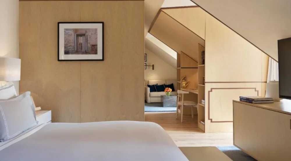 Junior Suite One Bedroom at The One Palacio Da Anunciada