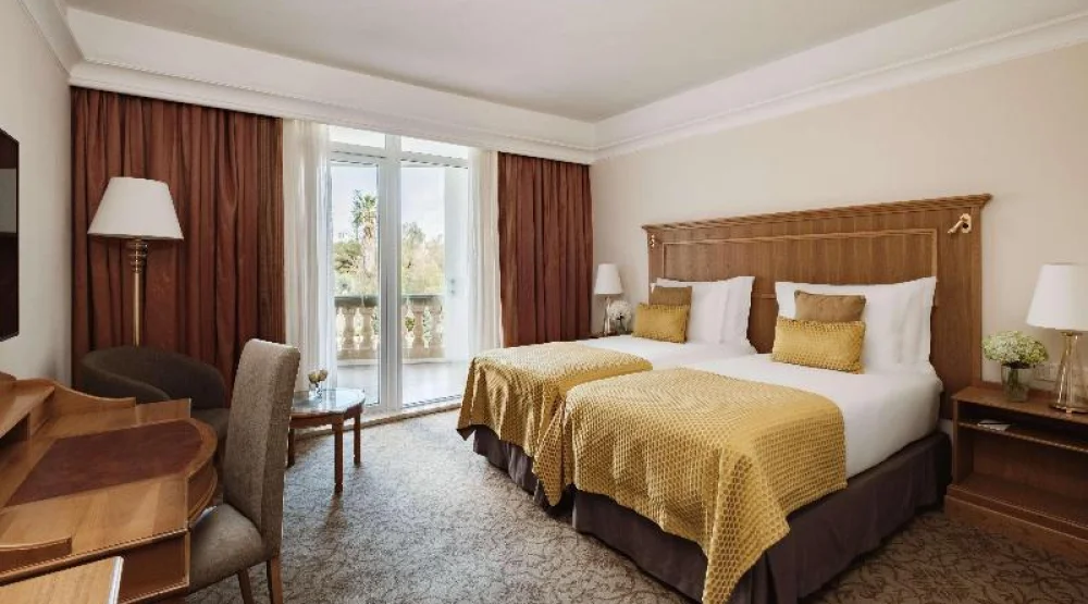 Deluxe Twin Room at Corinthia Palace Malta