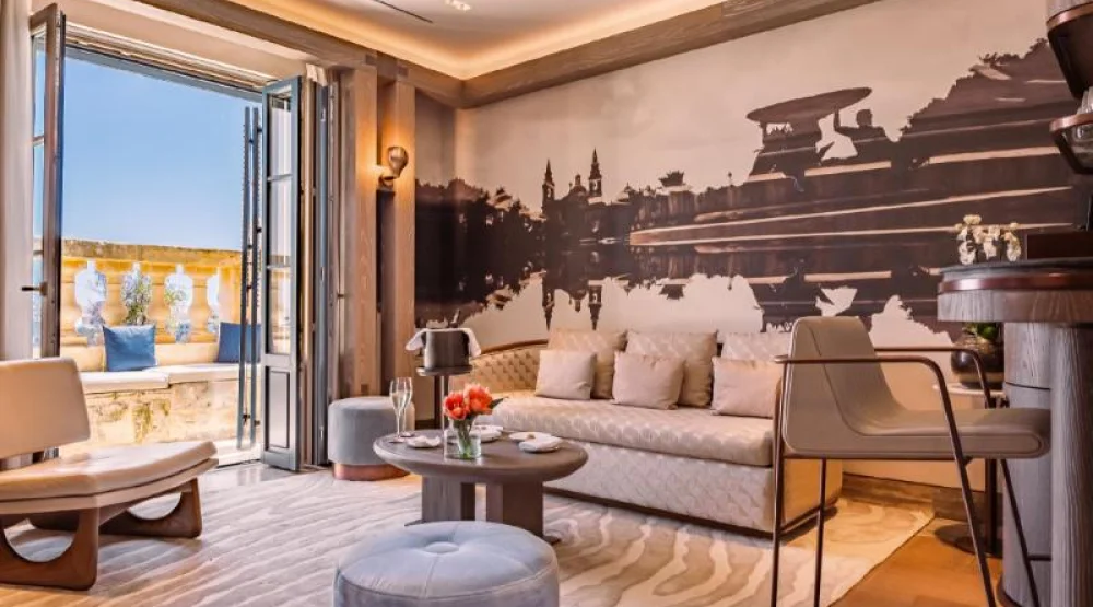 Grand Harbour Penthouse Suite at Iniala Harbour House