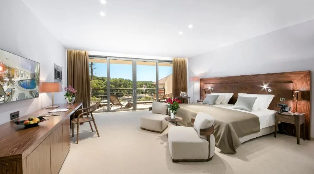 Deluxe Twin Room with Sea View at Boutique Hotel Alhambra & Villa Augusta
