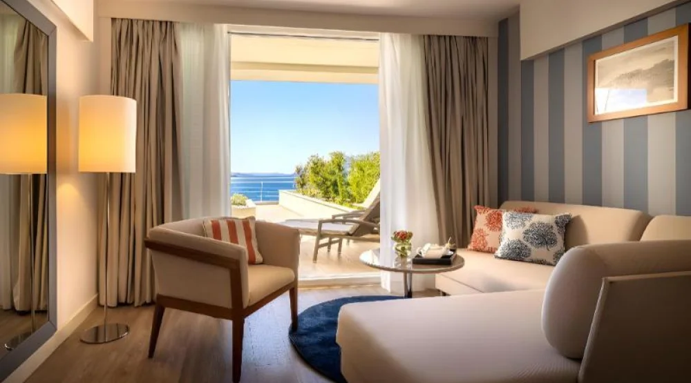 Family Room Room For 4+1 Seaview at President Hotel Valamar Collection