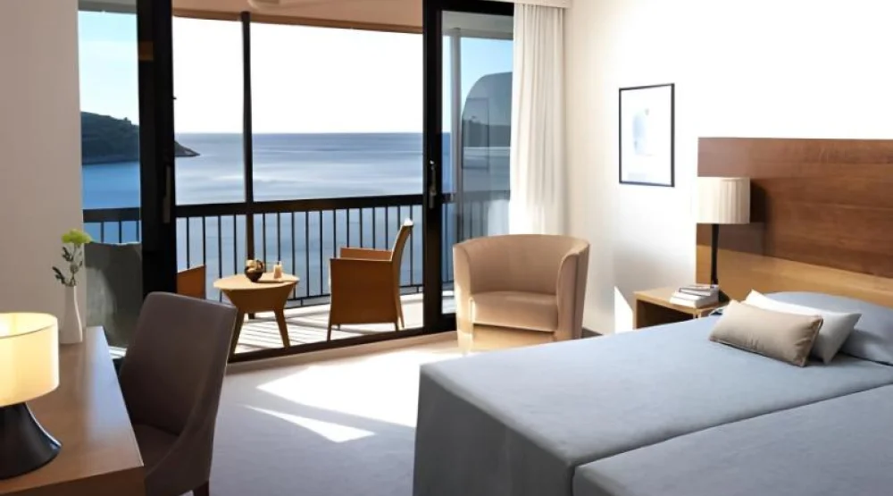 Deluxe Double Room with Balcony and Sea View at Hotel Excelsior Dubrovnik