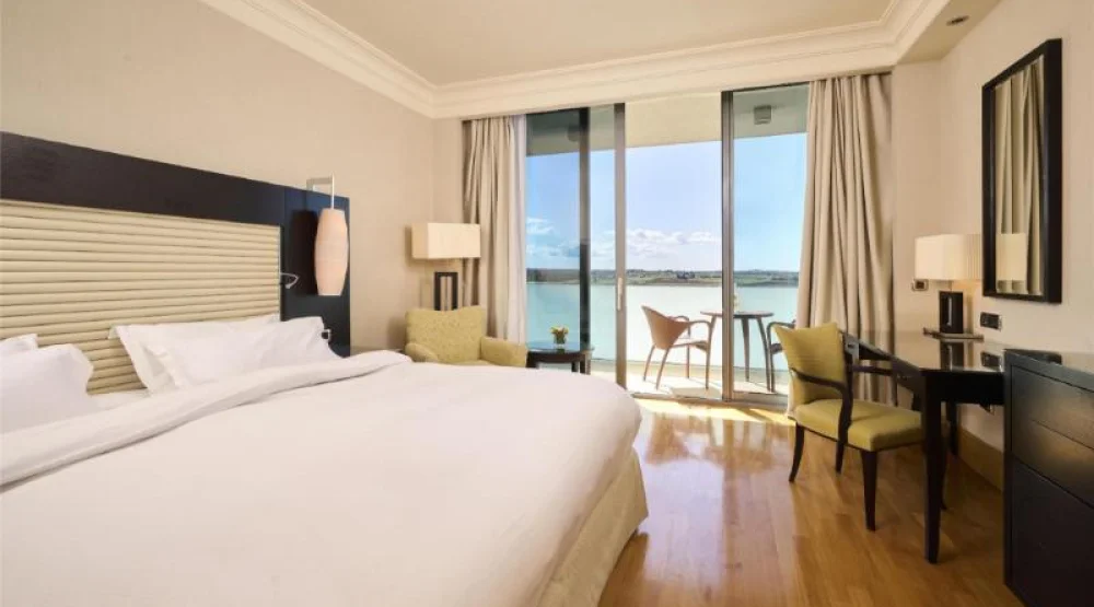 Superior King Room at Kempinski Hotel Adriatic Istria