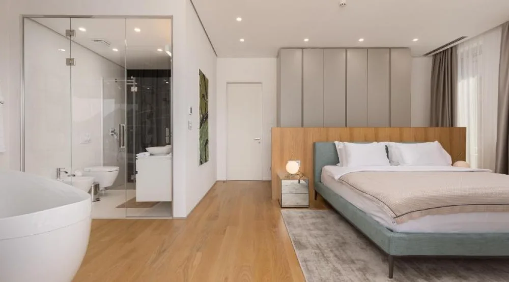 Penthouse Four Bedroom Apartment with Rooftop Terrace and Sea View at Dukley Hotel & Resort