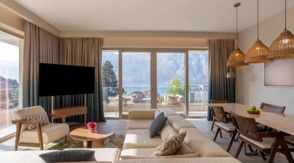 Three Bedroom Apartment Sea View Deluxe at Hyatt Regency Kotor Bay Resort