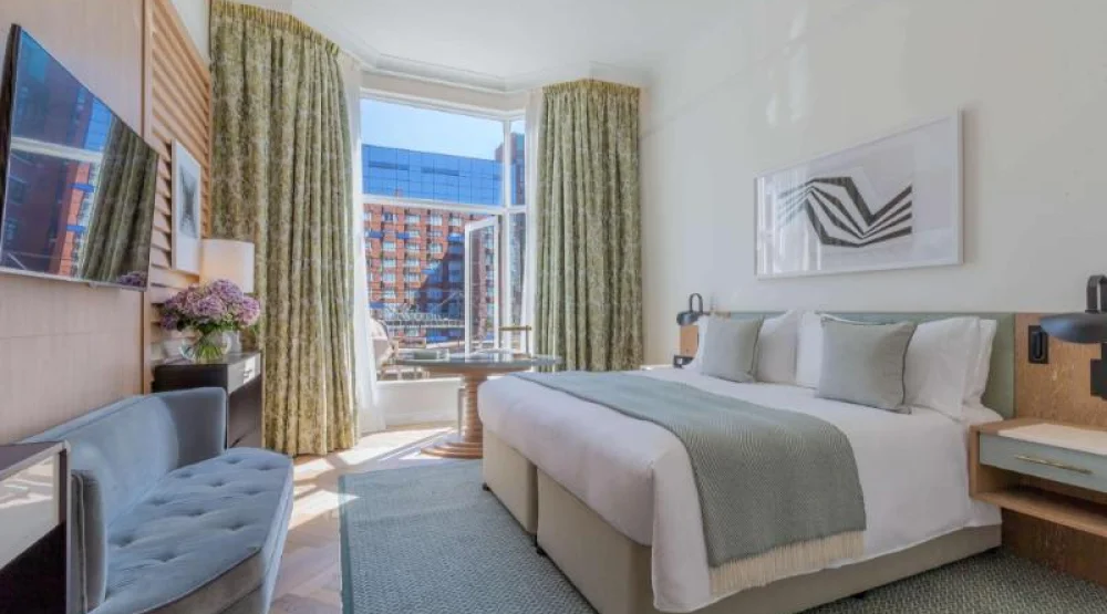 King Premier Room with Balcony at Conrad Dublin