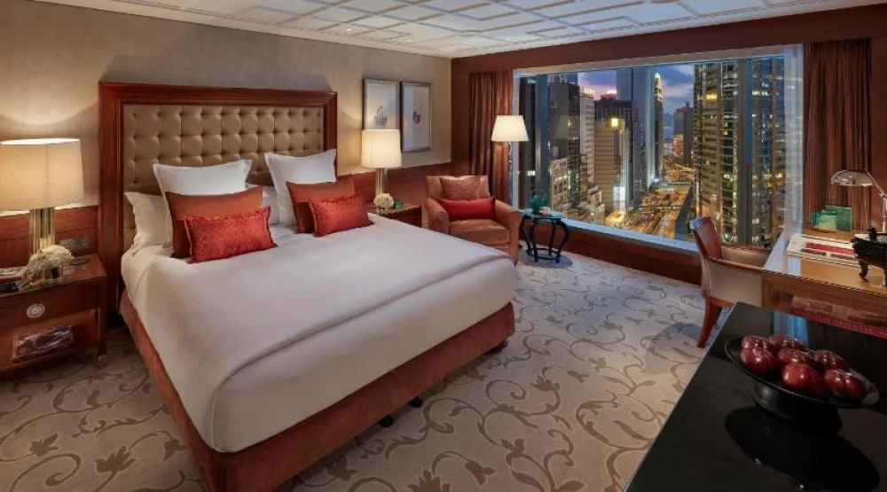 Club City View Twin Room at Mandarin Oriental Hong Kong