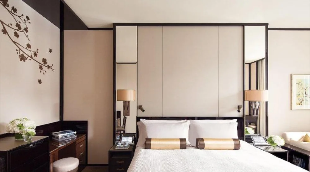 Deluxe Twin Courtyard at The Peninsula Hong Kong