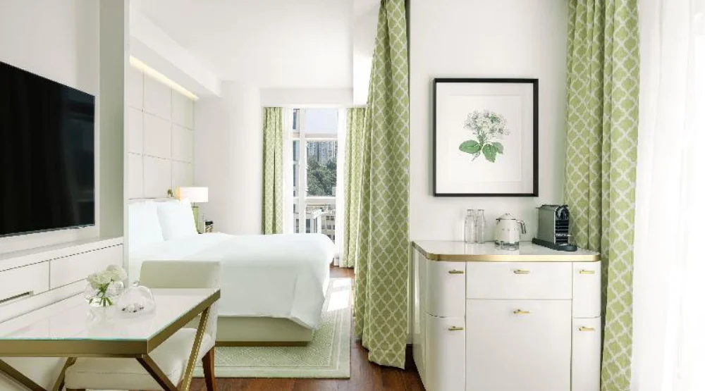 Xl Guest Room with King Bed at Lanson Place Hotel