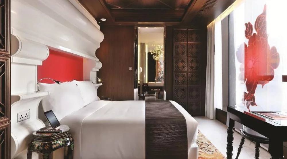 Mira New Moon Room with Queen Bed at Mira Moon