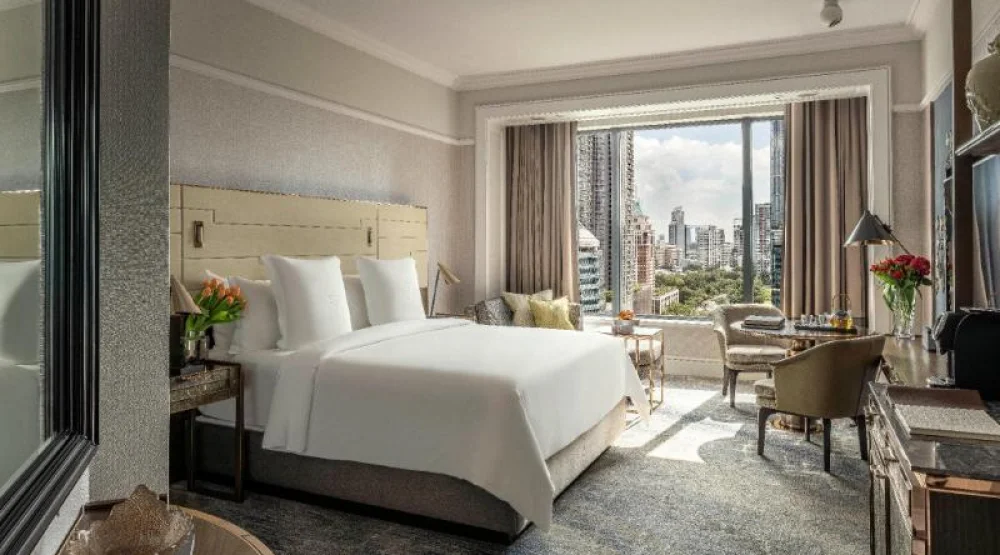 Premier Room Two Queens at Four Seasons Hotel Singapore