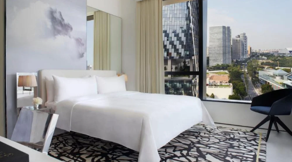 Premier, Guest Room, One King at JW Marriott Singapore South Beach