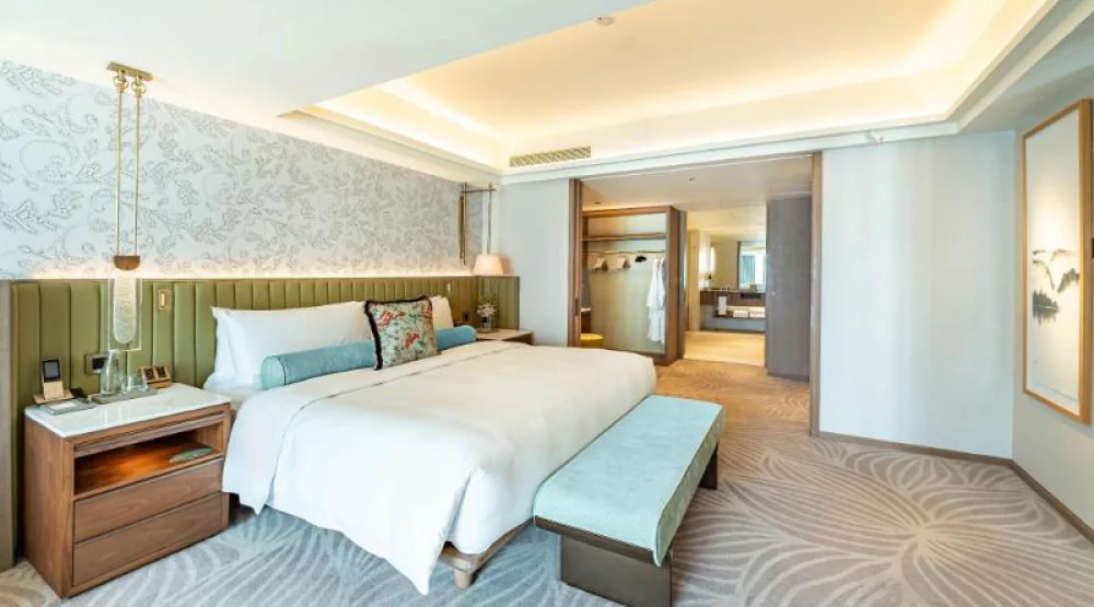 Premier Suite at Mandarin Oriental Singapore