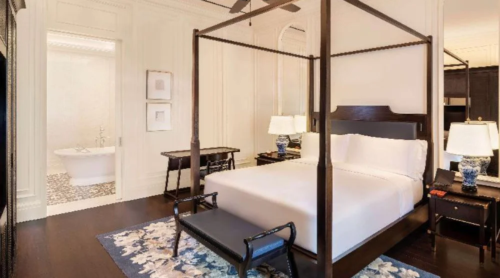 Courtyard Suite King at Raffles Hotel Singapore