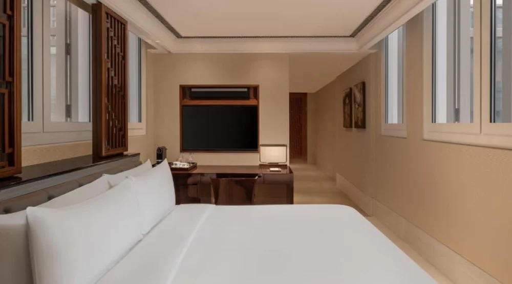 Classic Room with King Bed at The Capitol Kempinski Hotel Singapore