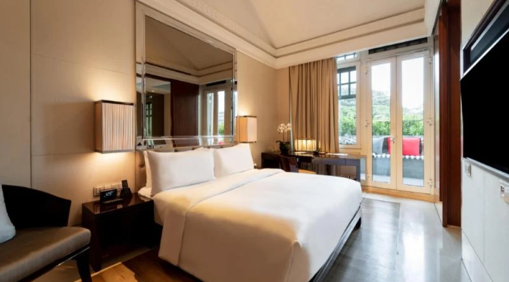 Terrace Room at The Capitol Kempinski Hotel Singapore