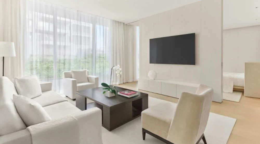 Garden Suite, One Bedroom Suite, One King, Top Floor at The Singapore EDITION