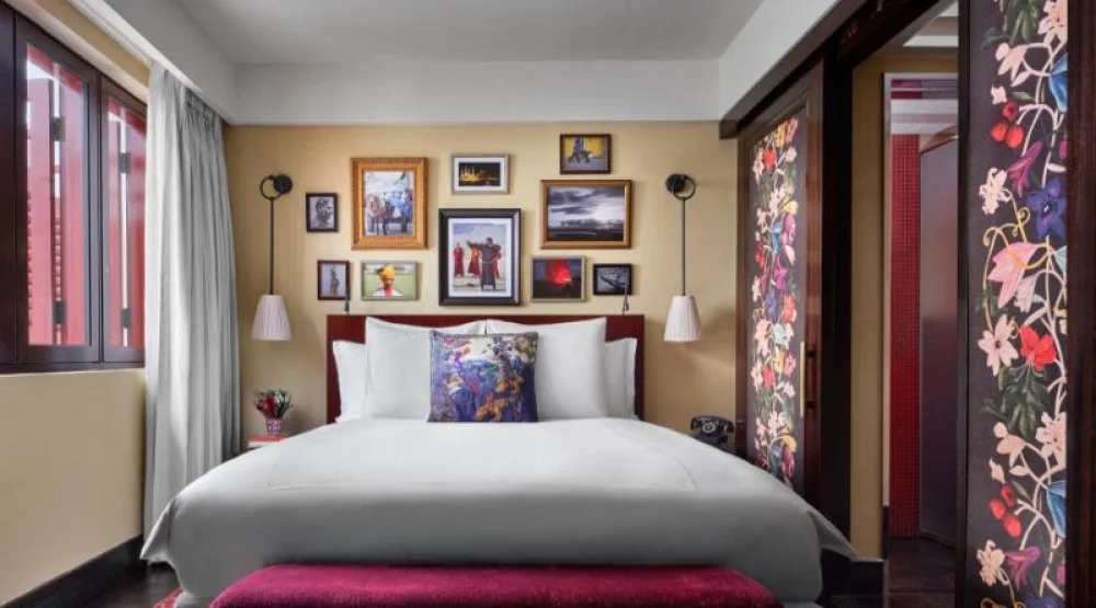 Classic Room, Guest Room, One King at The Vagabond Club Singapore