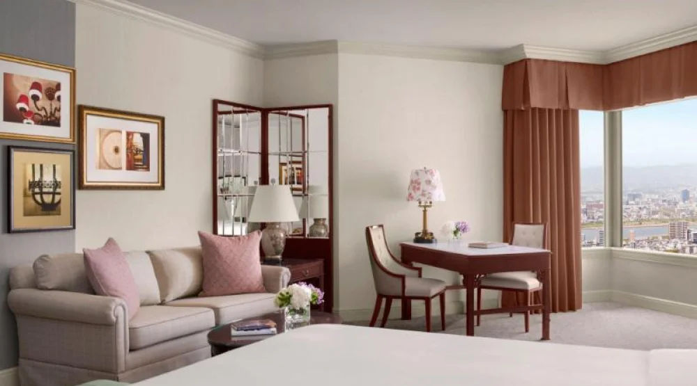 Junior Suite, One King, City View, Corner Room at The Ritz-Carlton Osaka