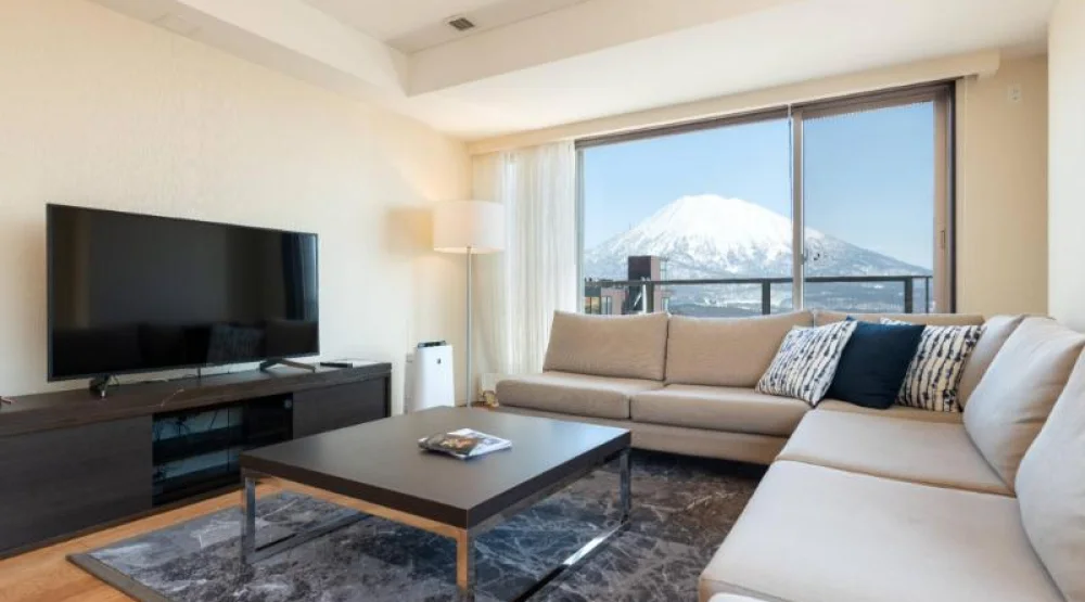 Three Bedroom Yotei Mountain View Room at Chatrium Niseko
