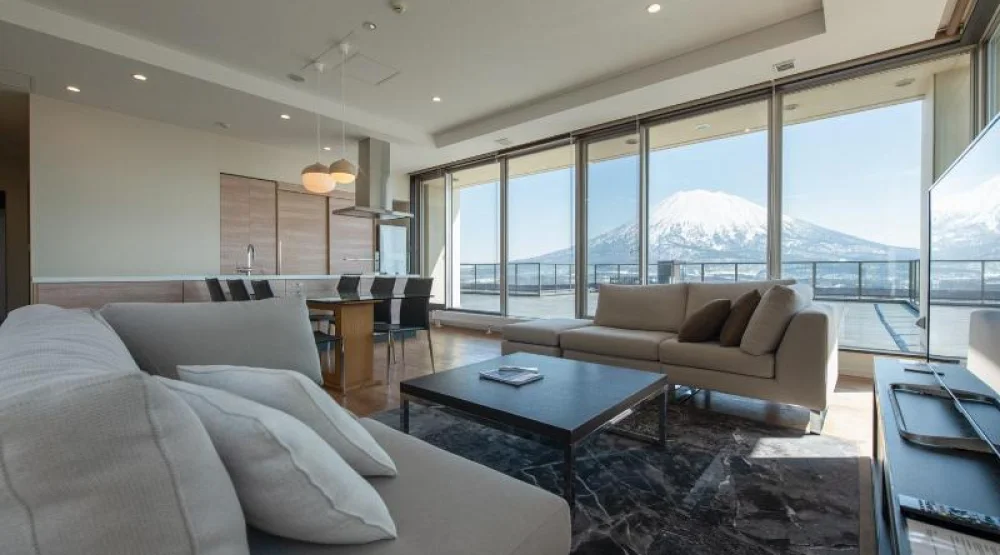 Three Bedroom Penthouse Yotei Mountain View at Chatrium Niseko