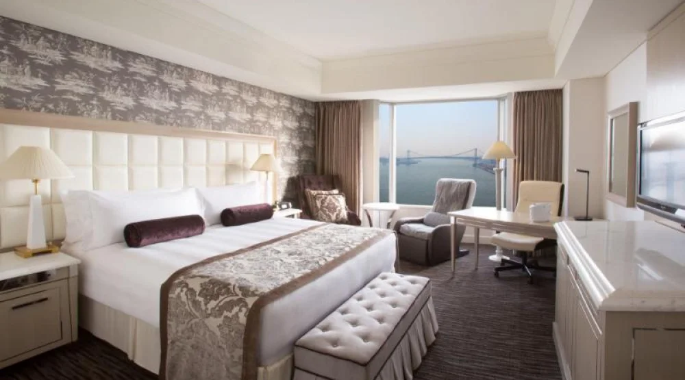 One King Classic Bay View High Floor at Intercontinental Tokyo Bay