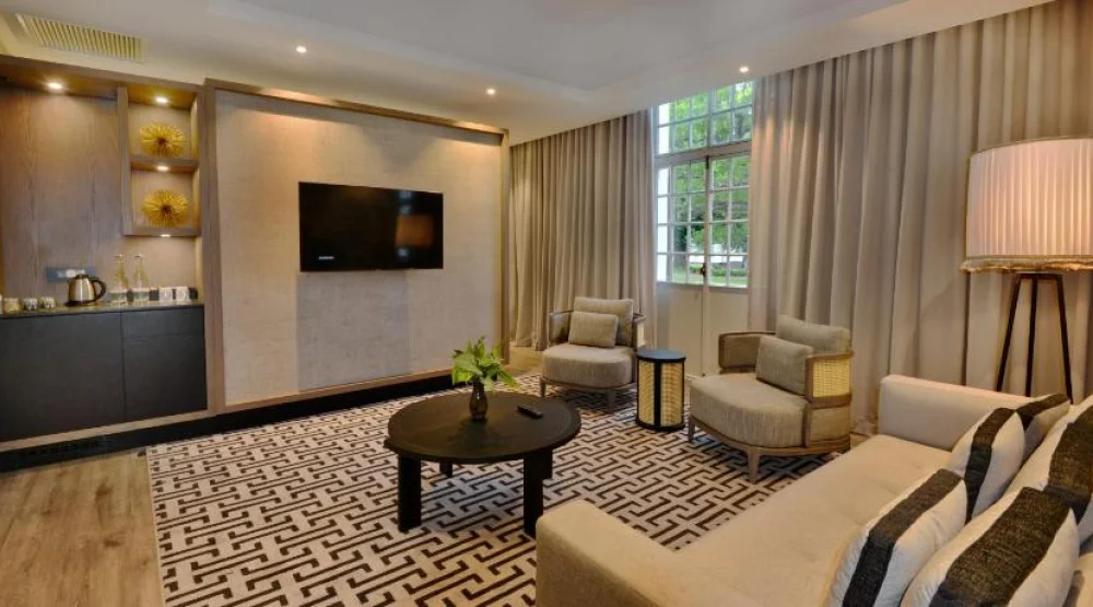 Deluxe Suite at The Victoria Falls Hotel