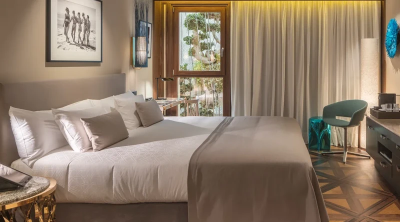 Deluxe Room at El Llorenc Parc de la Mar