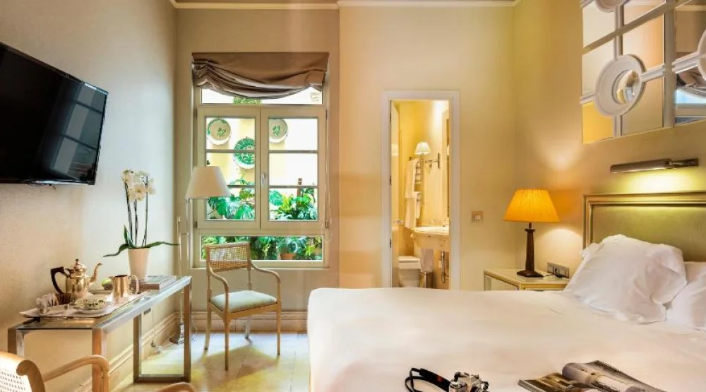 Double Room at Casa Del Poeta