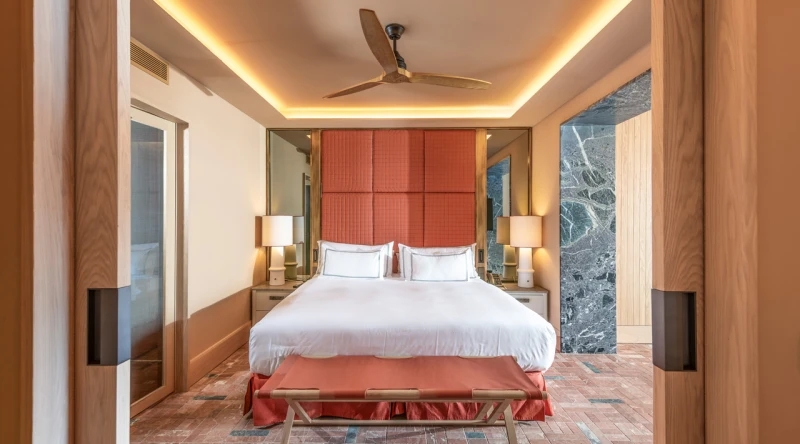 Selected La Dama Master Suite Front Sea View at El Fuerte Marbella