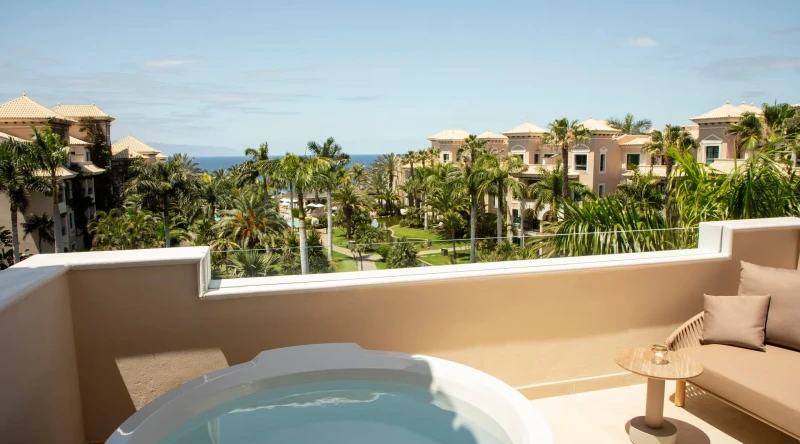 Redlevel Master Suite Ocean View with Bathtub On Terrace at RedLevel at Gran Melia Palacio de Isora