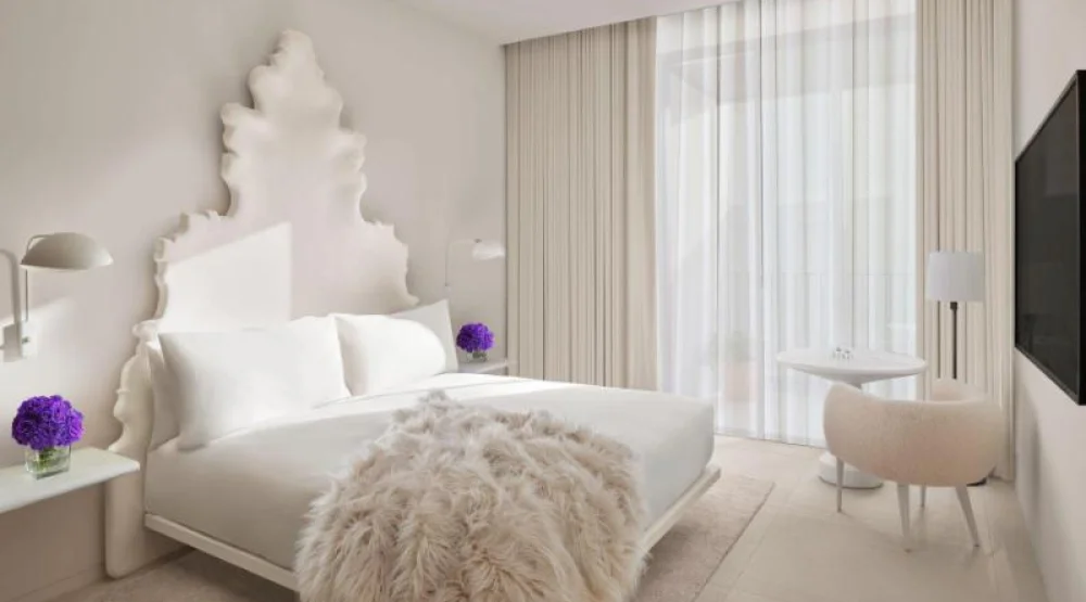 Superior with Balcony, Guest Room, One King, Limited View, Balcony at The Madrid EDITION