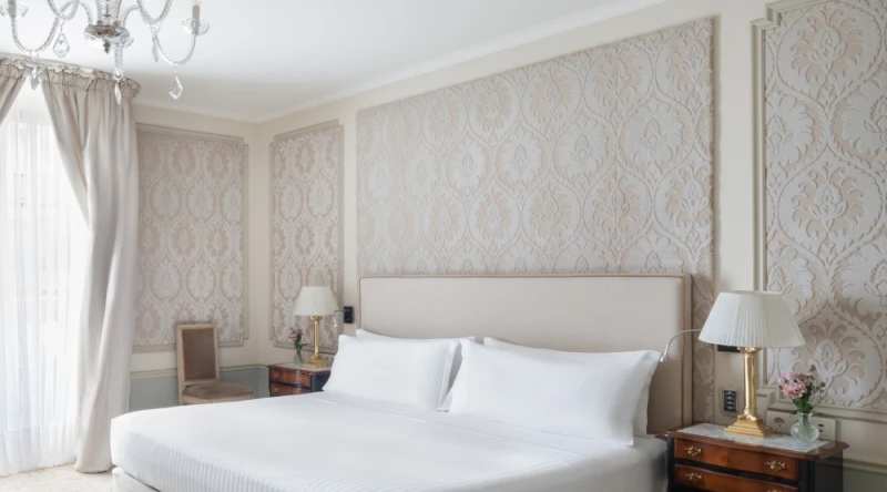 Superior Room at El Palace Barcelona