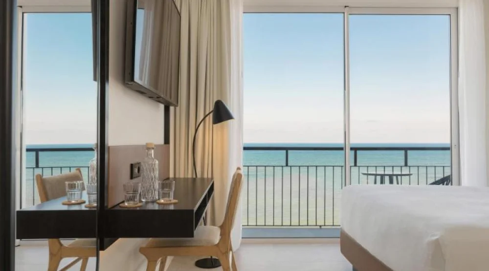 Deluxe Sea View, Guest Room, One King, Beach Front, Balcony at Hotel Riomar Ibiza, A Tribute Portfolio Hotel