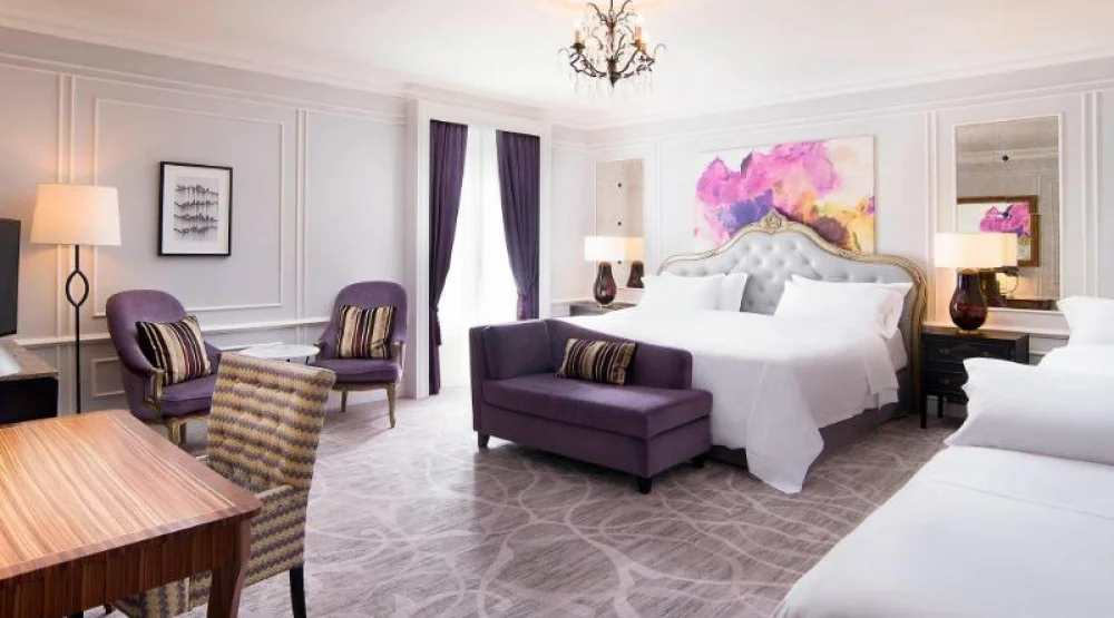 Family Room, Guest Room, One King, Garden View at Hotel Maria Cristina, a Luxury Collection Hotel