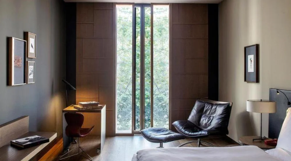 Grand Deluxe Room at Alma Barcelona