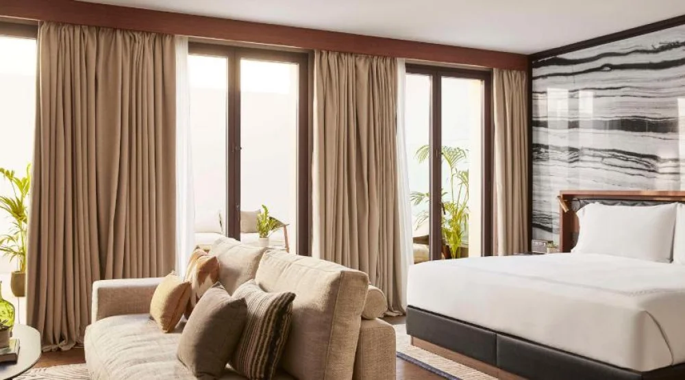 Junior Suite with Terrace at Thompson Madrid