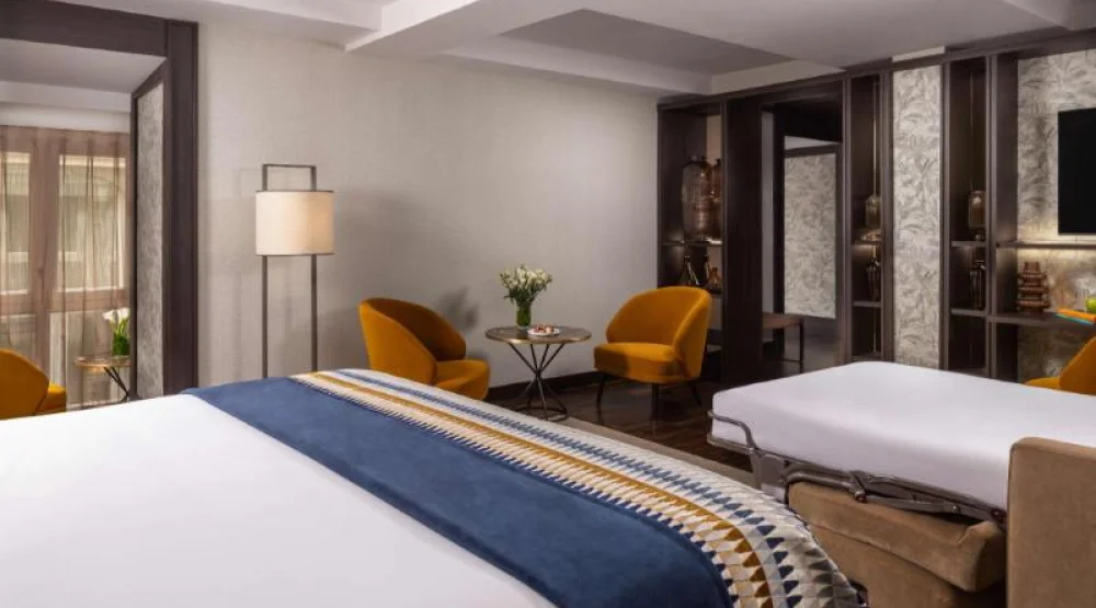 Family Room at NH Collection Madrid Palacio De Tepa