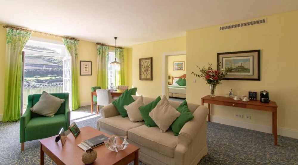 Master River View Suite at The Vintage House, Douro