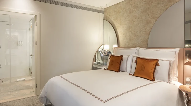 Grand Room at Convent Square Lisbon, Vignette Collection