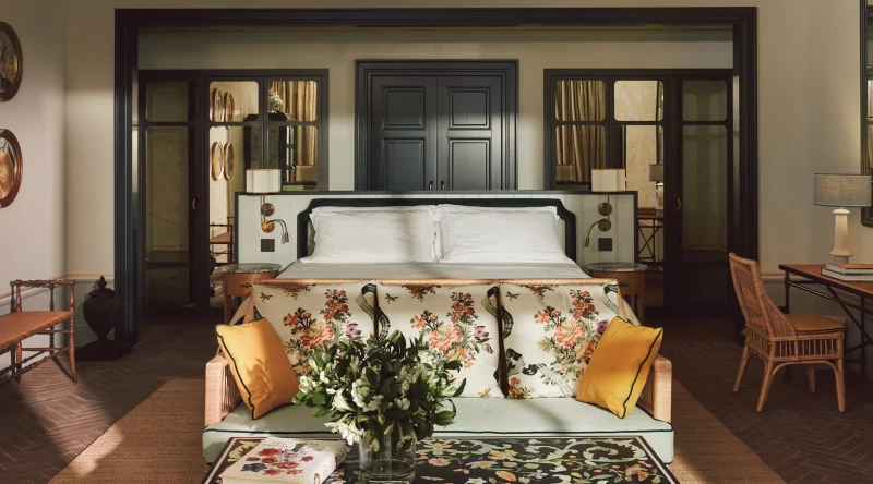 Greenhouse Junior Suite at Belmond Villa San Michele