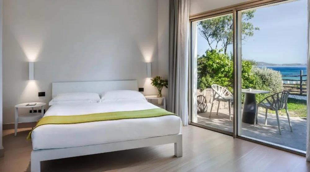 Superior Double Room at Cala Cuncheddi VRetreats