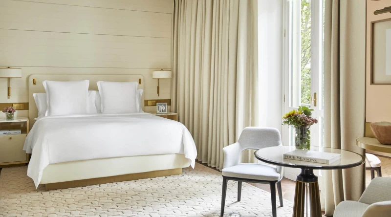 Premium Room Garden View at Four Seasons Hotel Milano