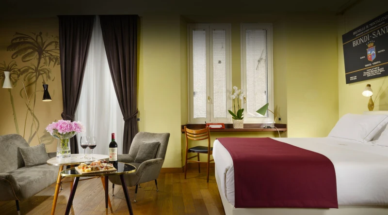 Suite with Balcony at Hotel De Ricci