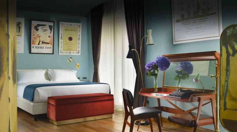 Deluxe Suite with Terrace at Hotel De Ricci