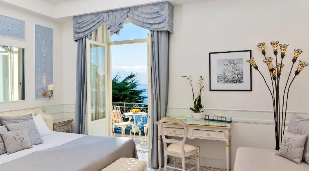 Deluxe Double Room at Luxury Villa Excelsior Parco